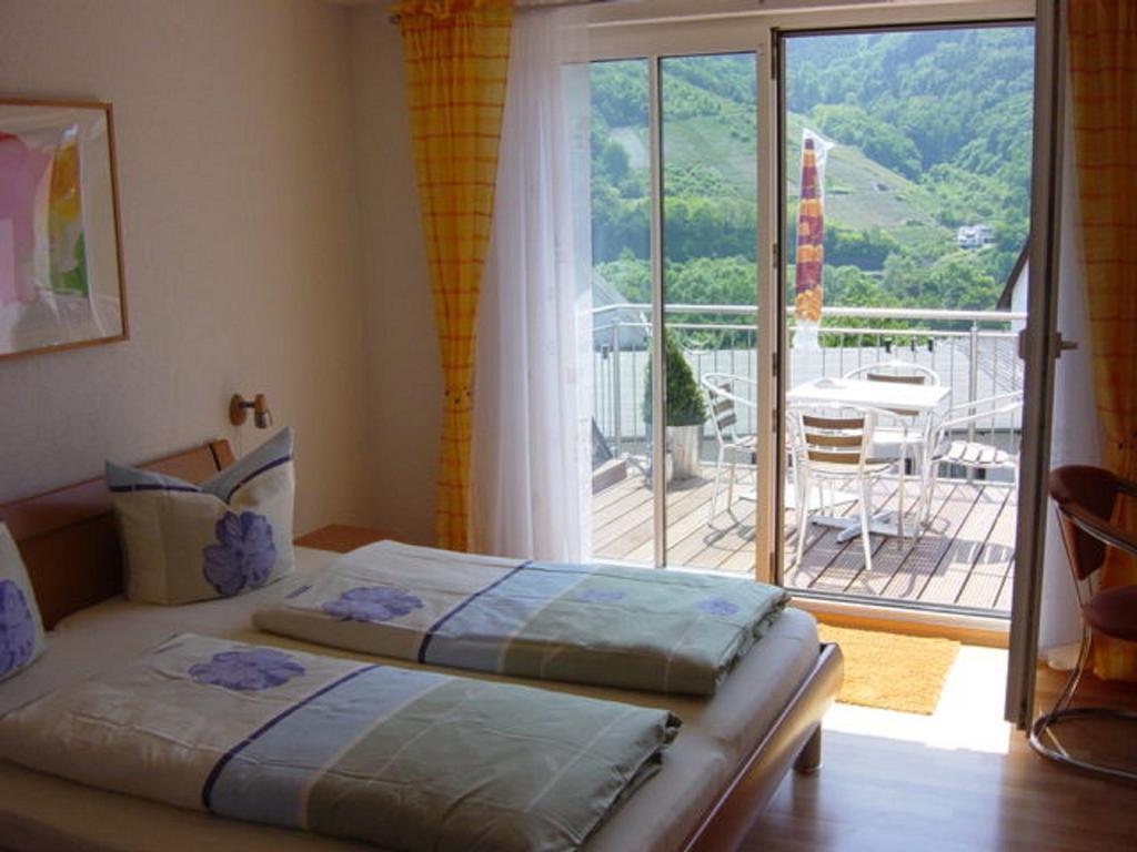 Apartmán Am Weinberg Bernkastel-Kues Pokoj fotografie