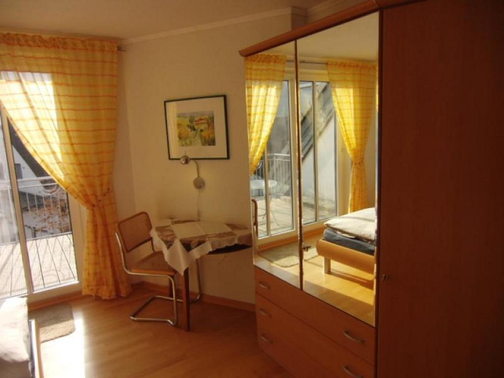 Apartmán Am Weinberg Bernkastel-Kues Pokoj fotografie